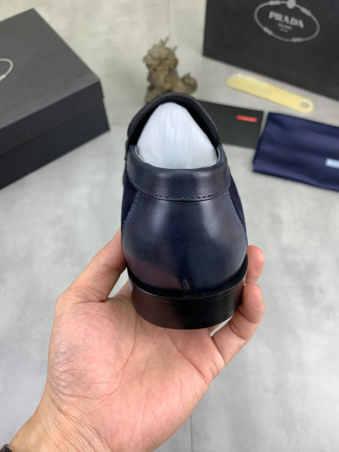 Men's men's shoes P560 new style 💰 💎💎💎 water-dyed cow lining original order quality PRADA —🆘.Prada original order purchasing, high-end business leather shoes, fabric: imported from Italy calfskin ➕ water-dyed cow lining / cowhide lining ➕ special original outsole, fine workmanship, real thing ^_^ Photographed 🎬size: 38-45